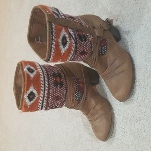 ShoeDazzle Boots Size 8